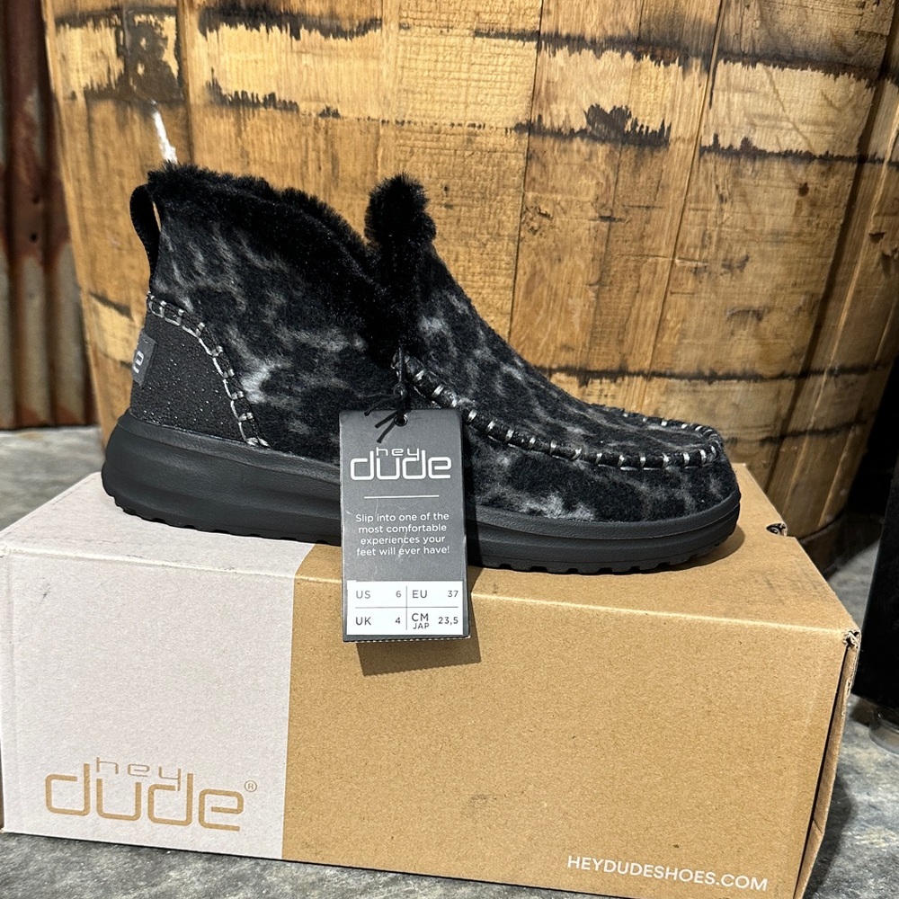 Hey Dude / Denny / Marble Grey